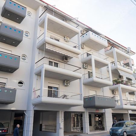 Appartement The Whole Packet B1 Center With Parking à Larissa Extérieur photo